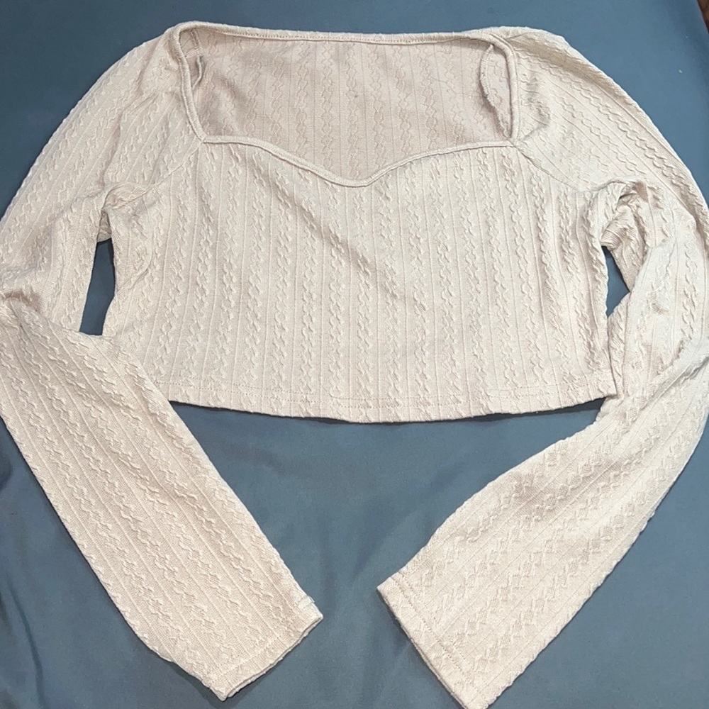 Tan long sleeved crop top